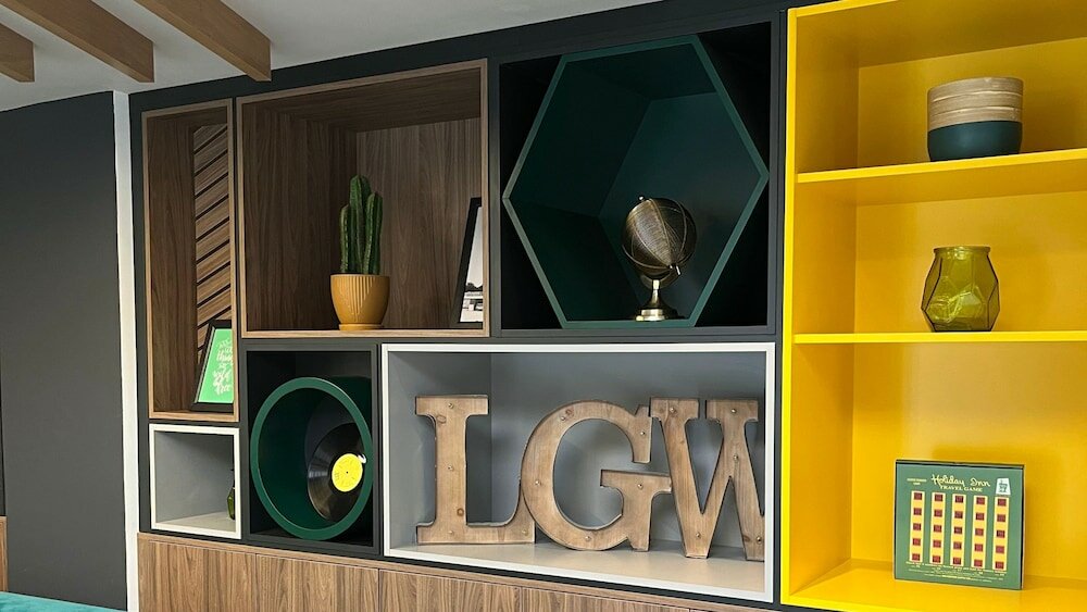 Фото Holiday Inn London Gatwick Worth