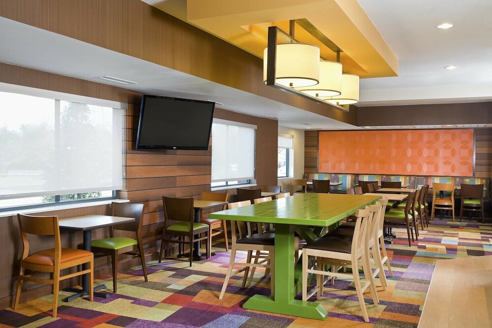 Фото Fairfield Inn & Suites Lexington Keeneland Airport