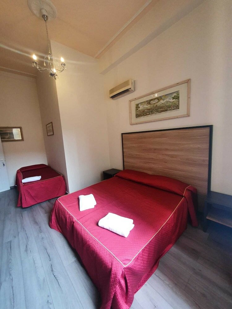 Фото Lilium Hotel