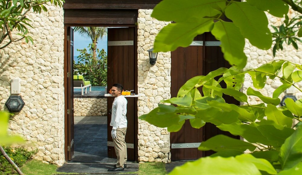 Фото Samabe Bali Suites & Villas