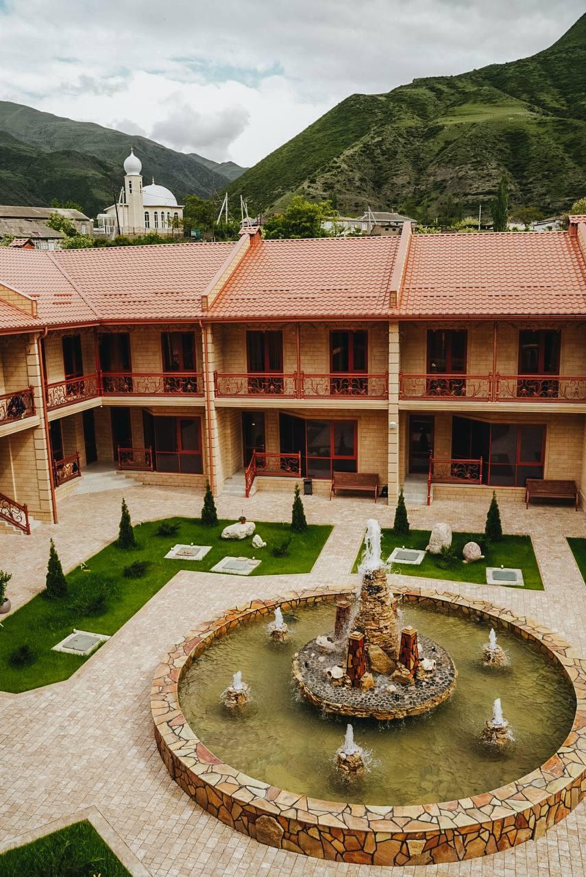 Фото отеля 1