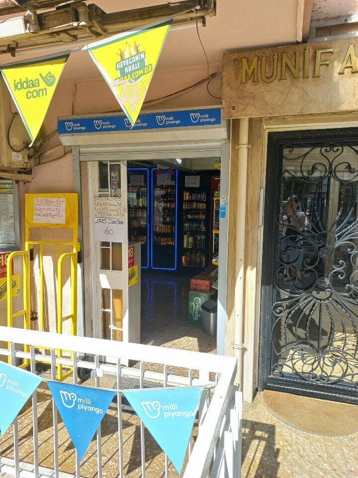 Grocery Ecem Market, Izmir, photo