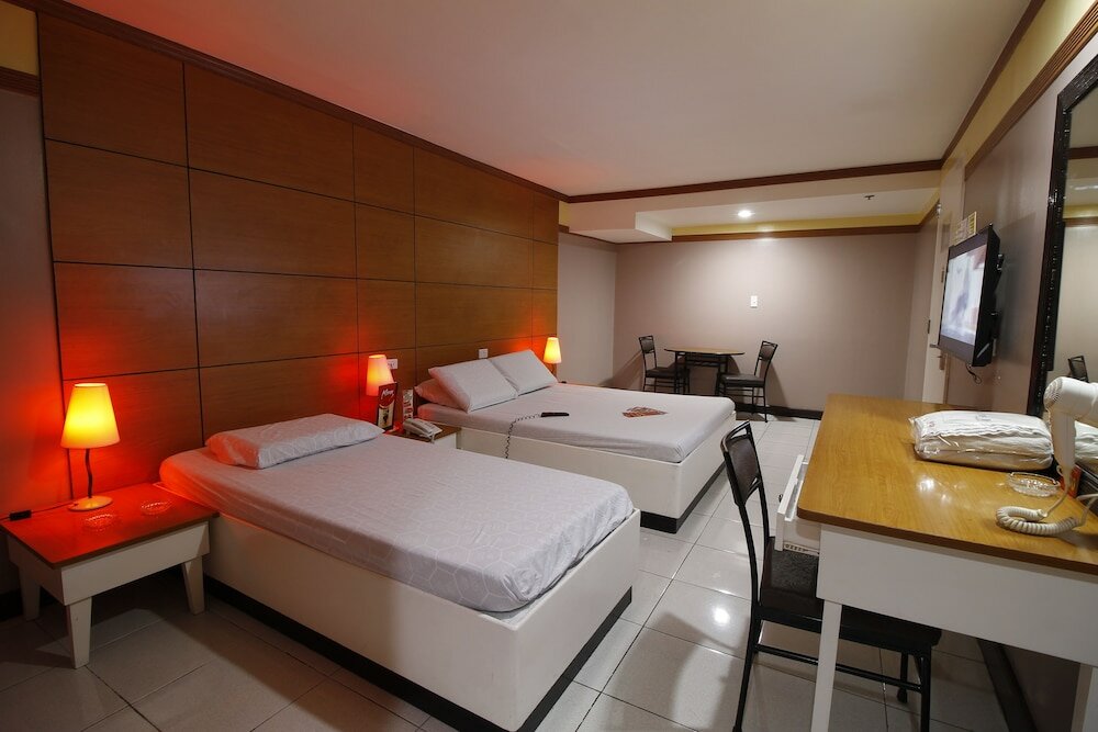 Фото Hotel Sogo Kalentong Marketplace