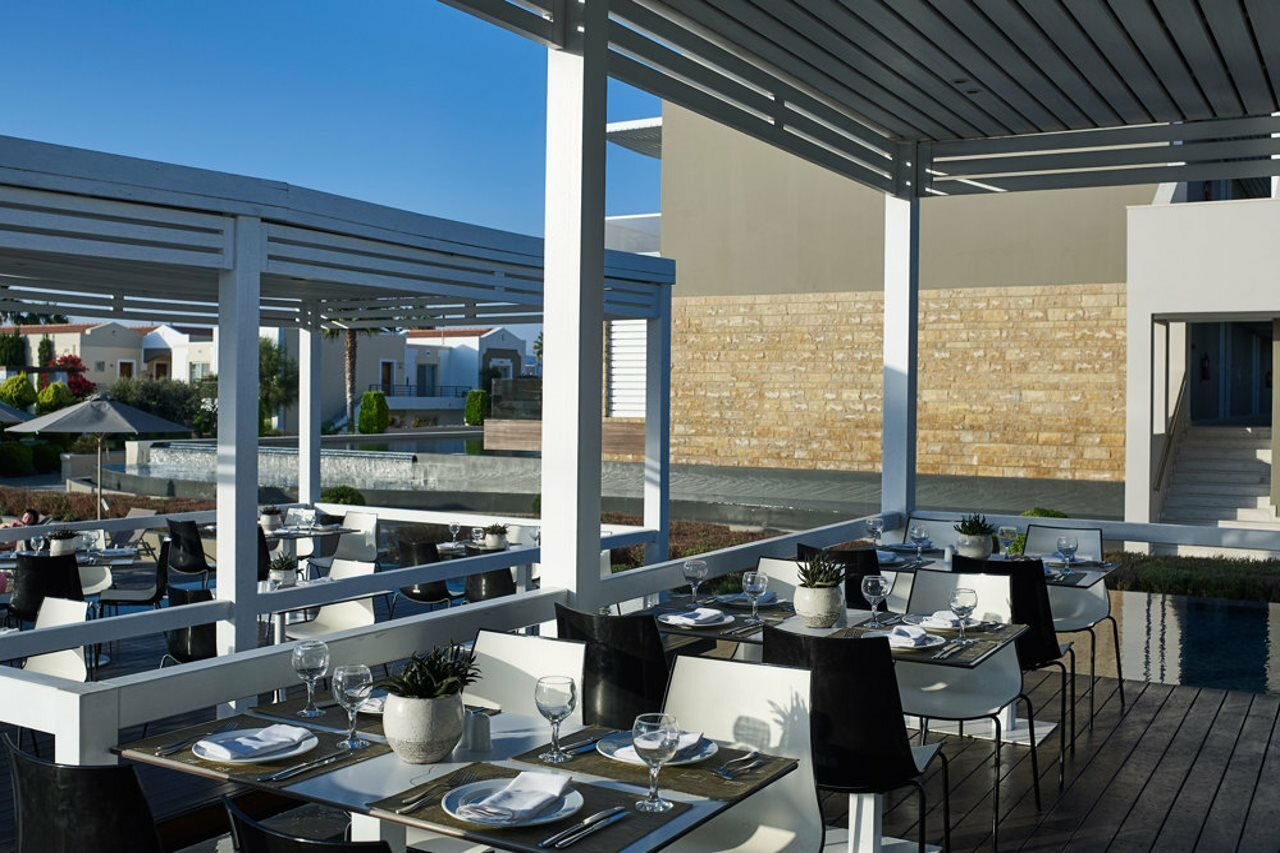 Фото Pelagos Suites Hotel & SPA