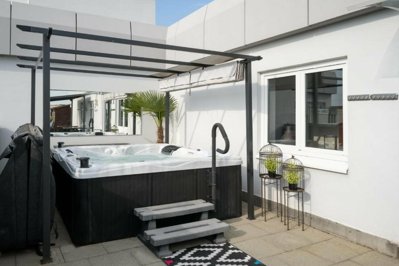 Фото Qu Hotel Augsburg