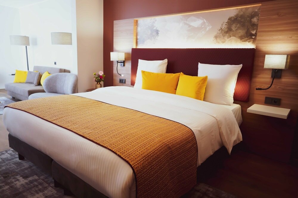 Фото Leonardo Hotel Antwerp