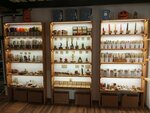 Magiya svechi (Batareynaya Street, 4) ، السحر والخرافات