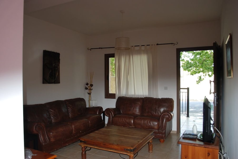 Фото Avra Family Maisonettes