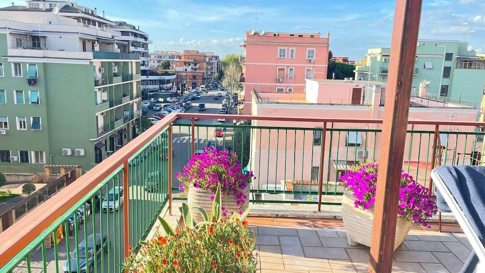 Фото Inviting 2-bed Apartment in Roma