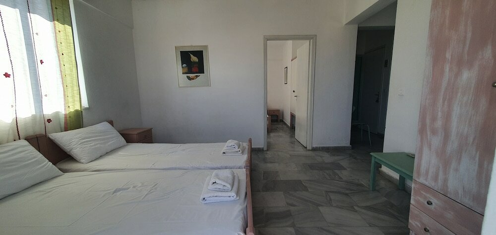 Фото Kaloxenia Apartments