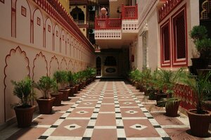 Гостиница Hotel Sajjan Niwas