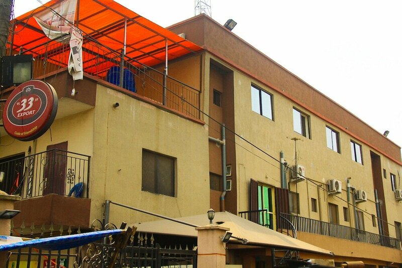Гостиница New Travellers Lodge & Suite