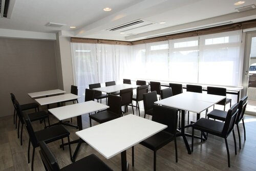 Гостиница Hotel Biwako Cerisaie в Оцу
