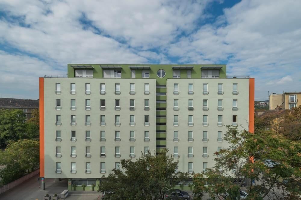 Фото отеля 4