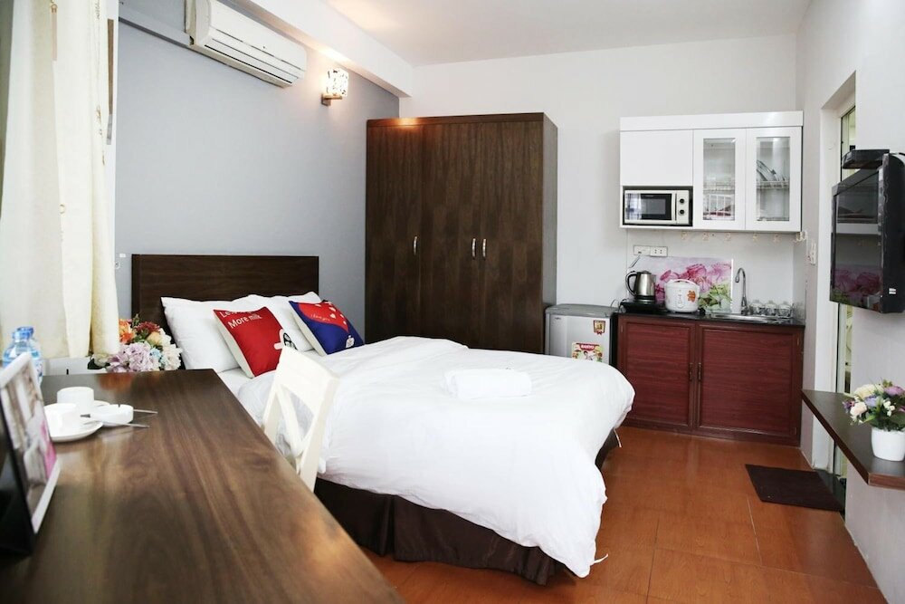 Фото V-studio Hotel Apartment 2