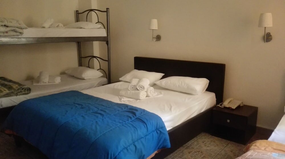 Фото Hotel Ionion