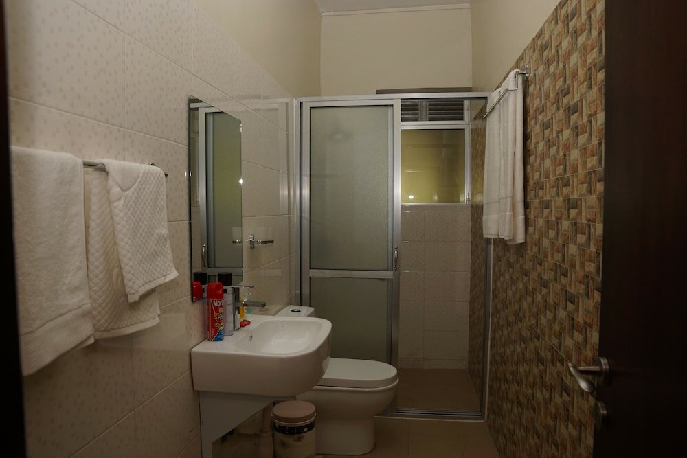 Фото Là Ponye Hotel Apartment