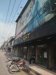 Limelight Clothing Shop (Singhpura, 20 Hasan Park Road, 37/2), clothing store