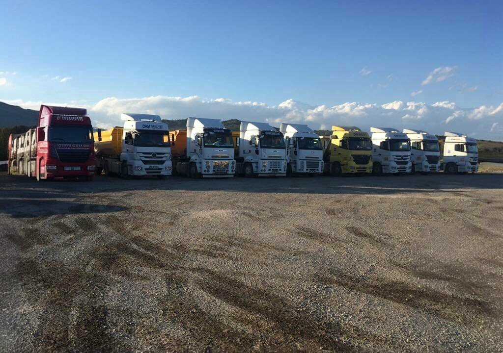 Demolition of buildings Dhm Excavation, Izmir, photo