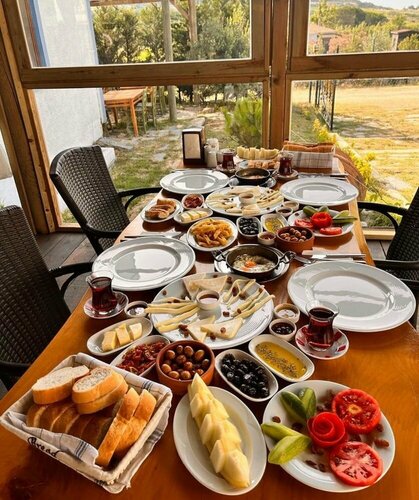 Гостиница Sukha Inn Otel & Beach в Бозджааде