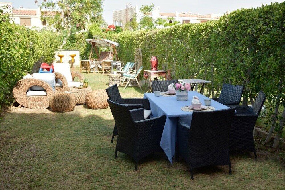 Фото Seven Seasons Hospitality