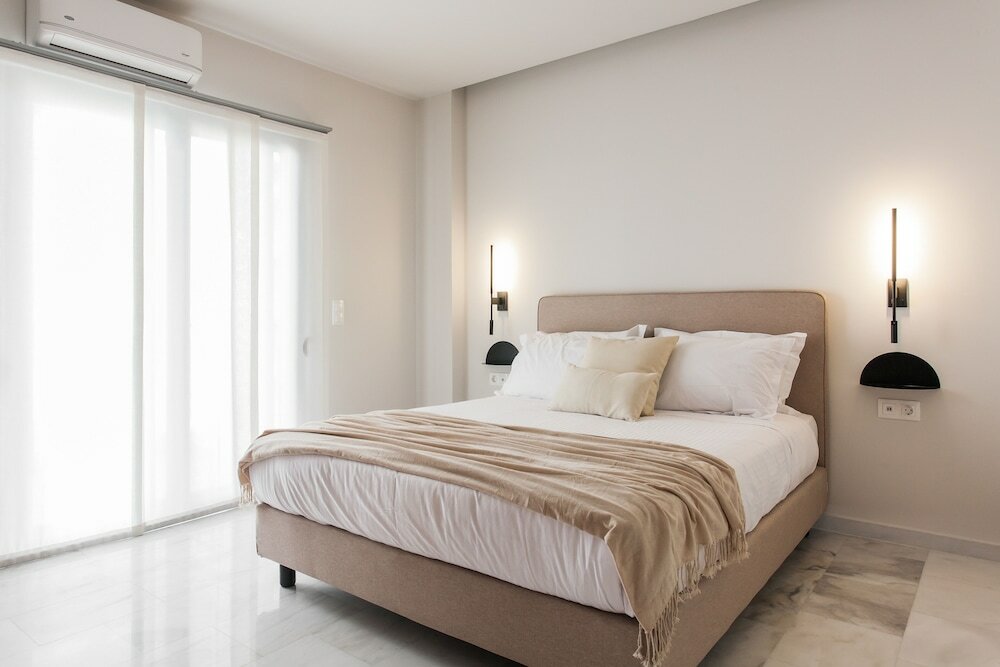 Фото Marvelous 2br Apartments with balcony