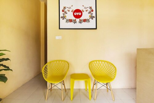 Гостиница Oyo 90900 Pagi Sore Residence в Паданге