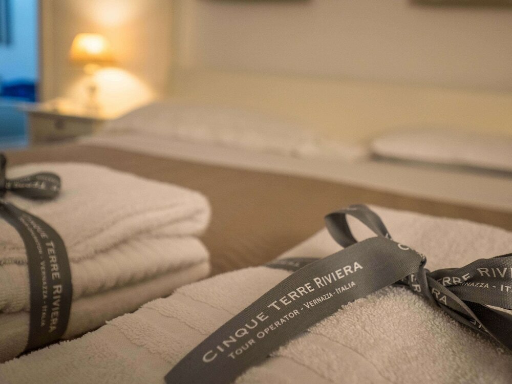 Фото Sciacchetrà Ground Floor Apartment & Ac