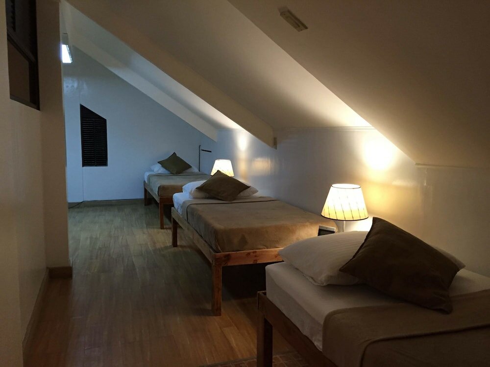 Фото Chateau Beatrice Bed & Breakfast