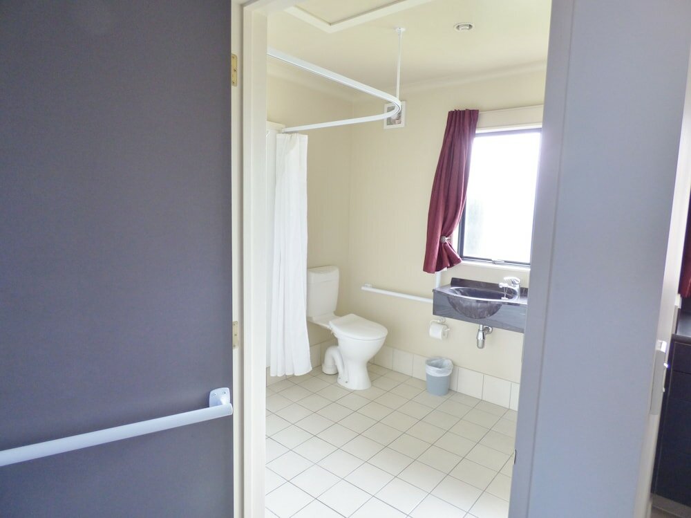 Фото Claremonte Motor Lodge