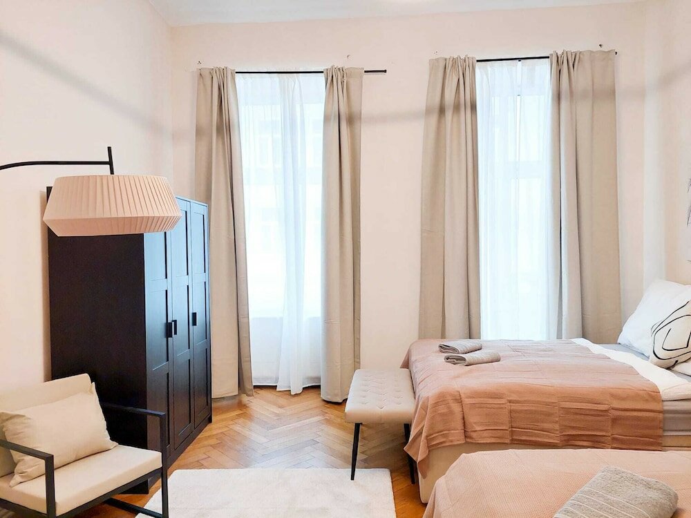 Фото Stylish Apartments near Akh