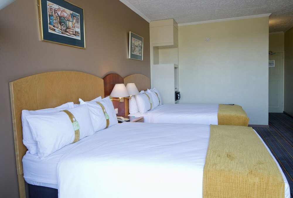 Фото Holiday Inn Bulawayo, an Ihg Hotel