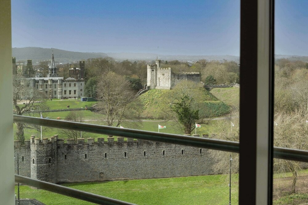 Фото Hilton Cardiff