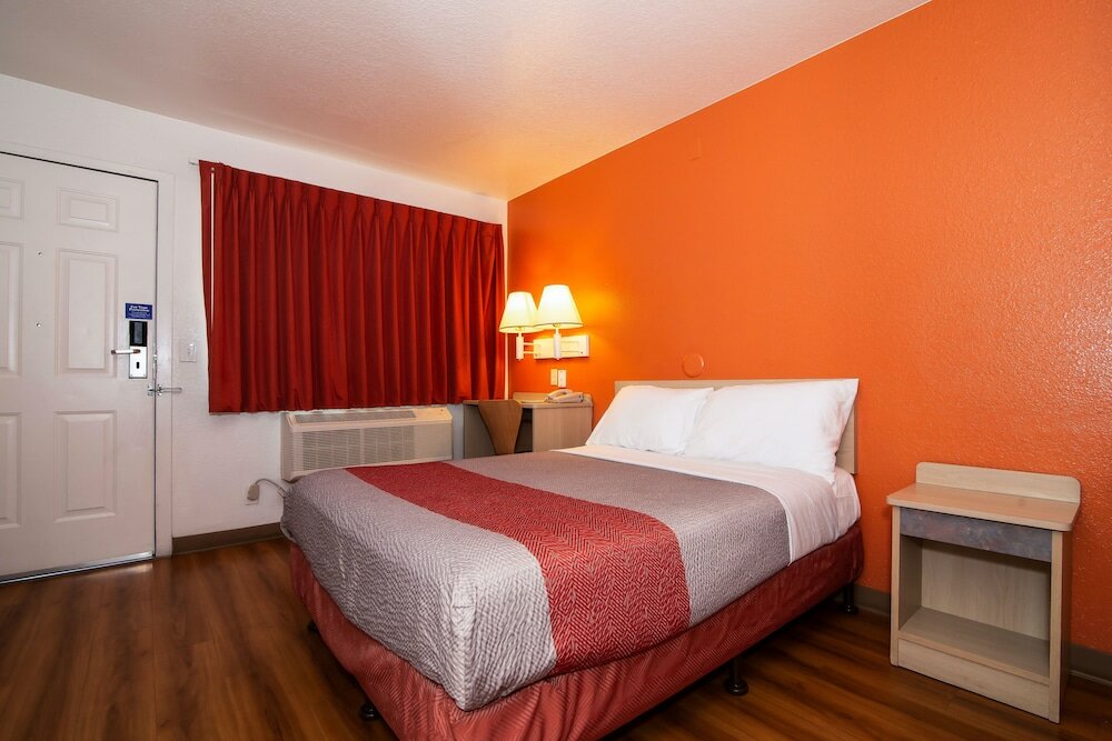 Фото Motel 6 Belmont, Ca - San Francisco - Redwood City