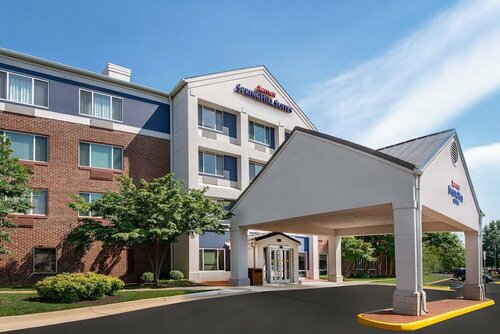 Гостиница SpringHill Suites by Marriott Herndon Reston