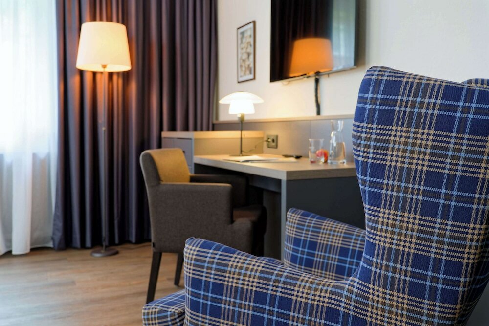 Фото Hotel Landgut Horn