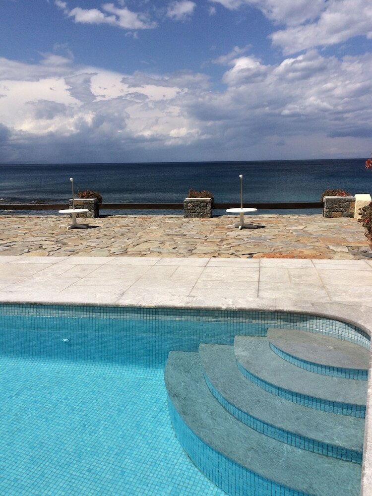 Фото Porto Sisi Hotel Apartments