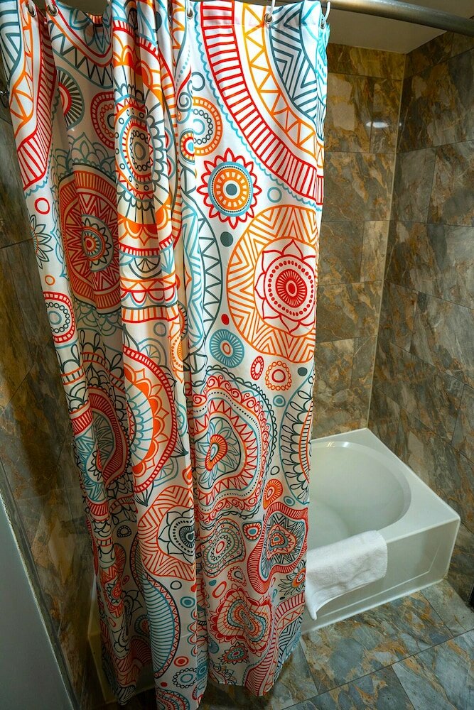 Фото Philly Inn & Suites