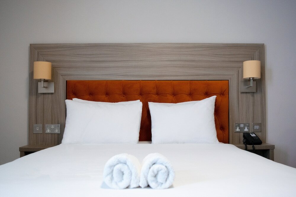 Фото Bournemouth West Cliff Hotel