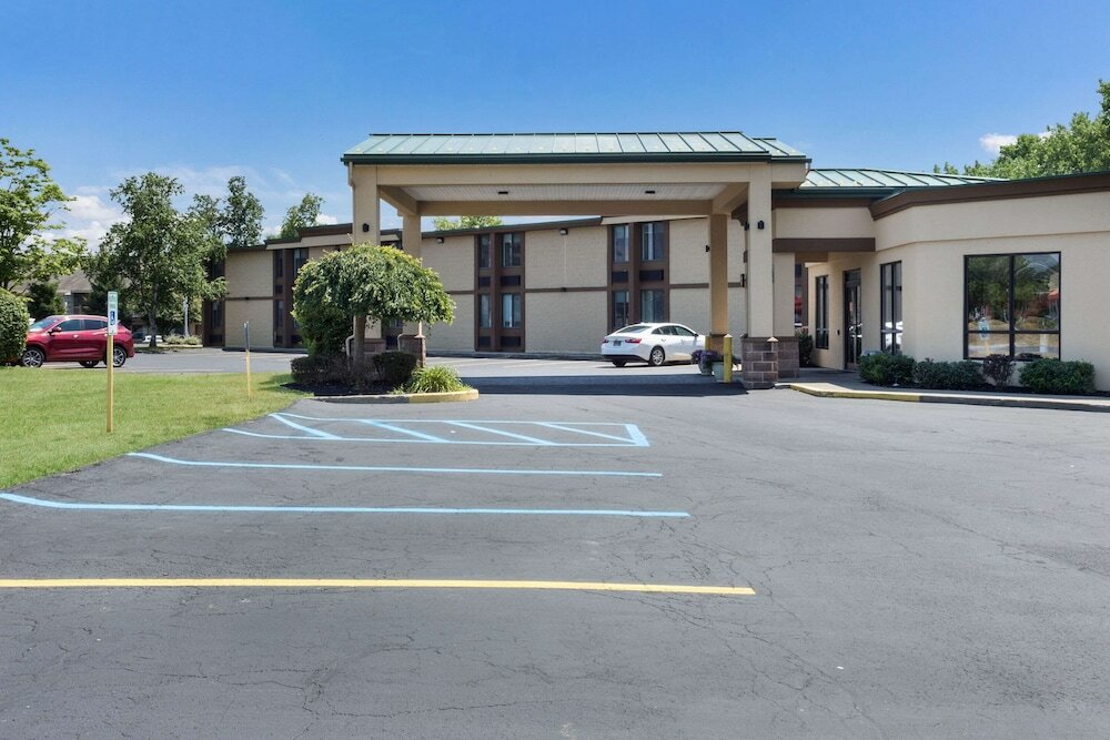 Фото Quality Inn Central