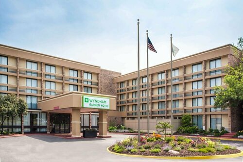 Гостиница Wyndham Garden Schaumburg Chicago Northwest