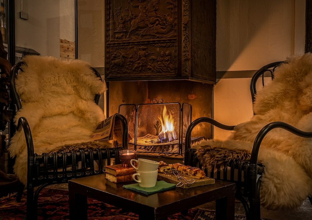 Фото Collector's Victory Hotel