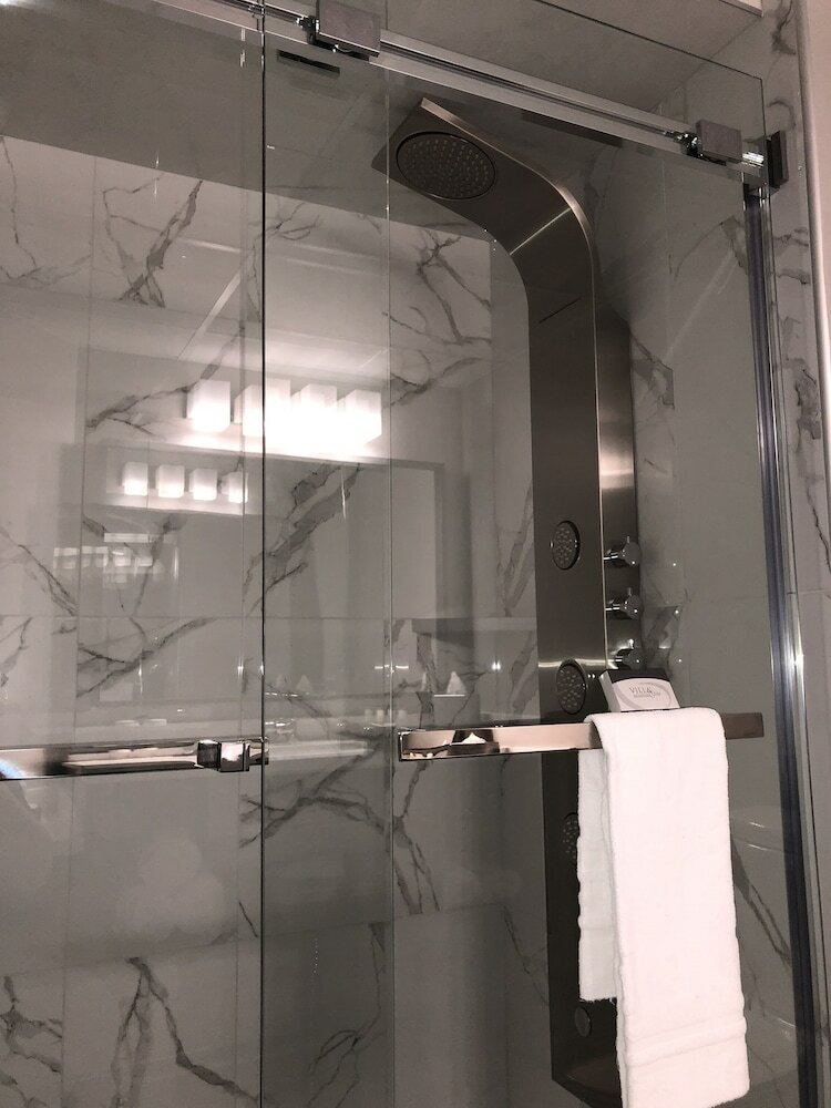 Фото Chateau Moncton Trademark Collection by Wyndham