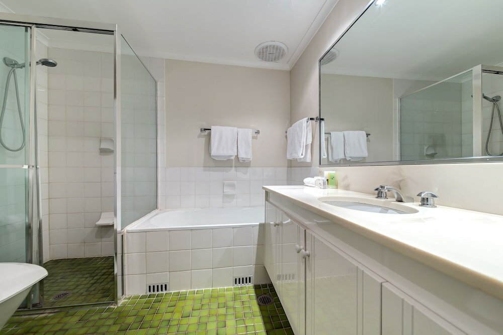 Фото The York by Swiss-Belhotel International