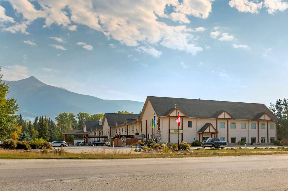 Фото Best Western Plus Valemount Inn & Suites