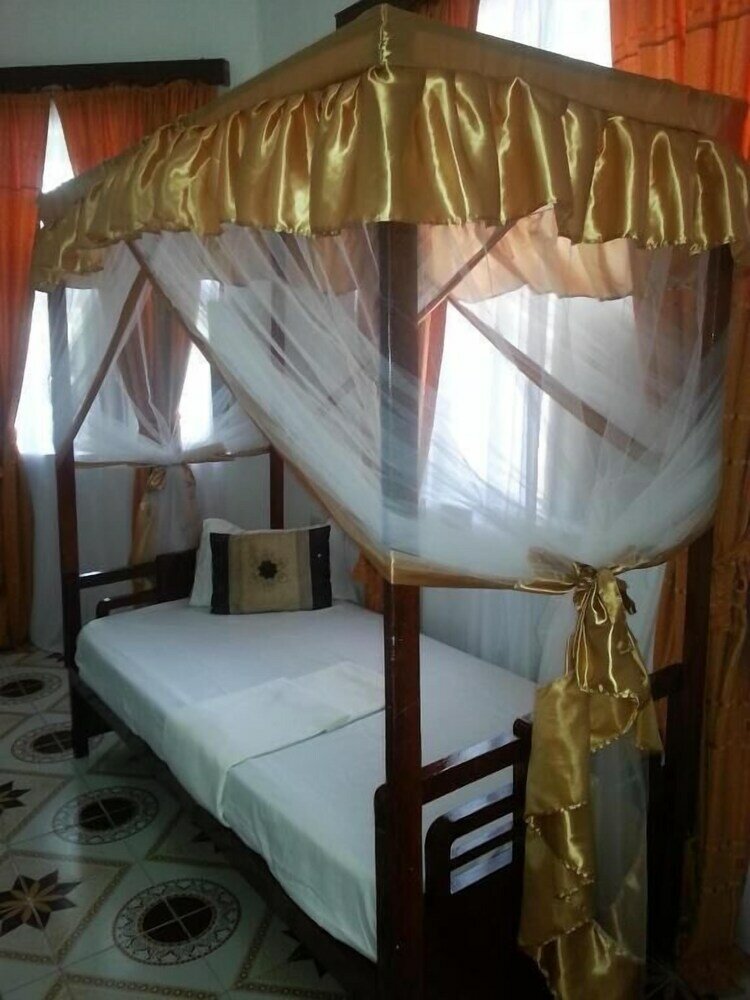 Фото Zanzibar Lodge