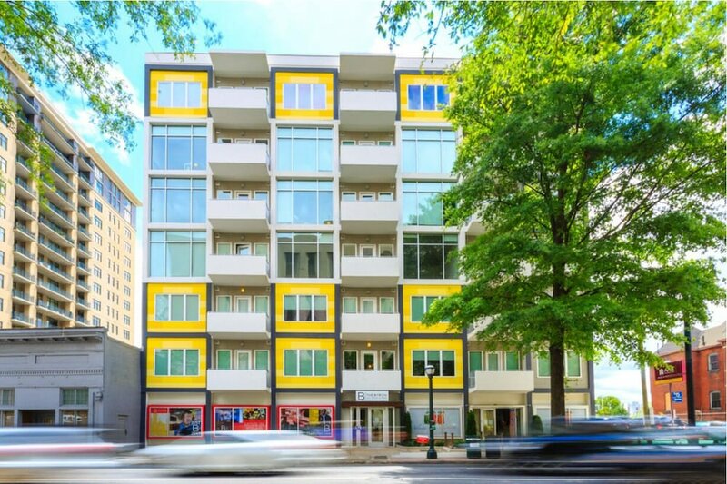 Гостиница Sonder at 549 Peachtree в Атланте