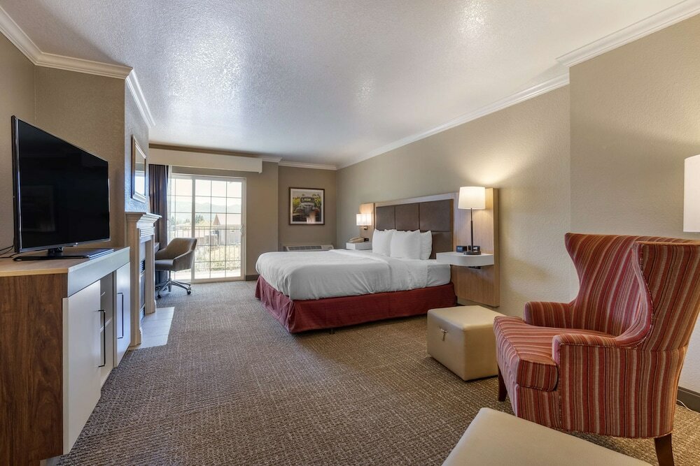 Фото Hampton Inn Ukiah