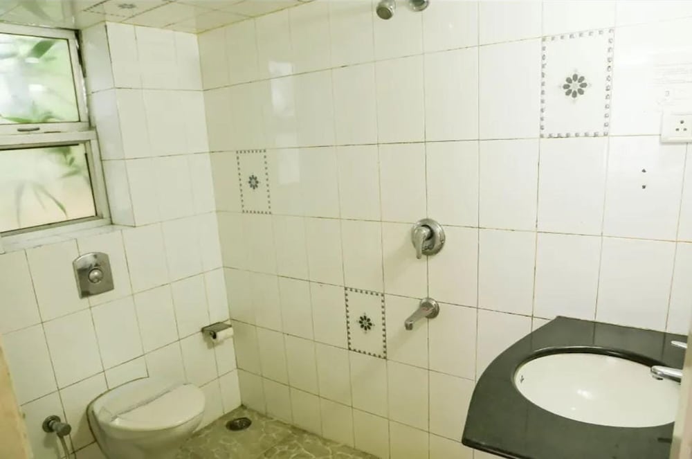 Фото The Signature Crest