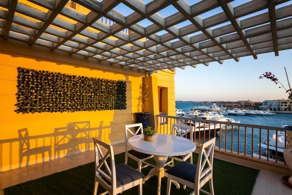 Фото El Gouna Elite Sea View Residence - Hurghada, Red Sea